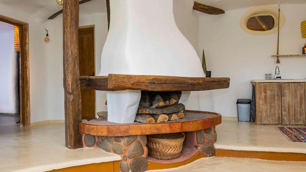 Clay House Banya Villa Banya  Buitenkant foto
